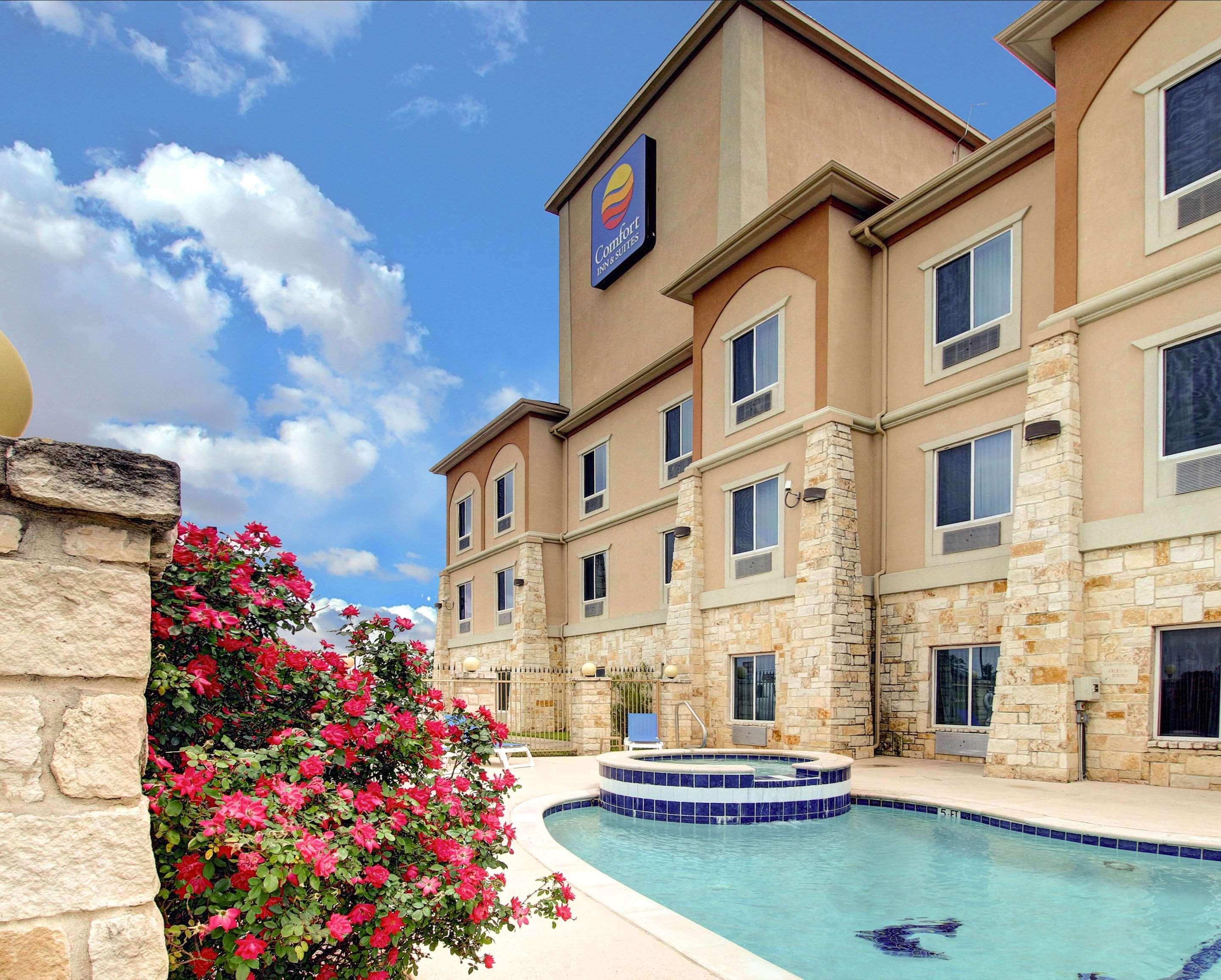 Comfort Inn & Suites Alvarado Екстер'єр фото
